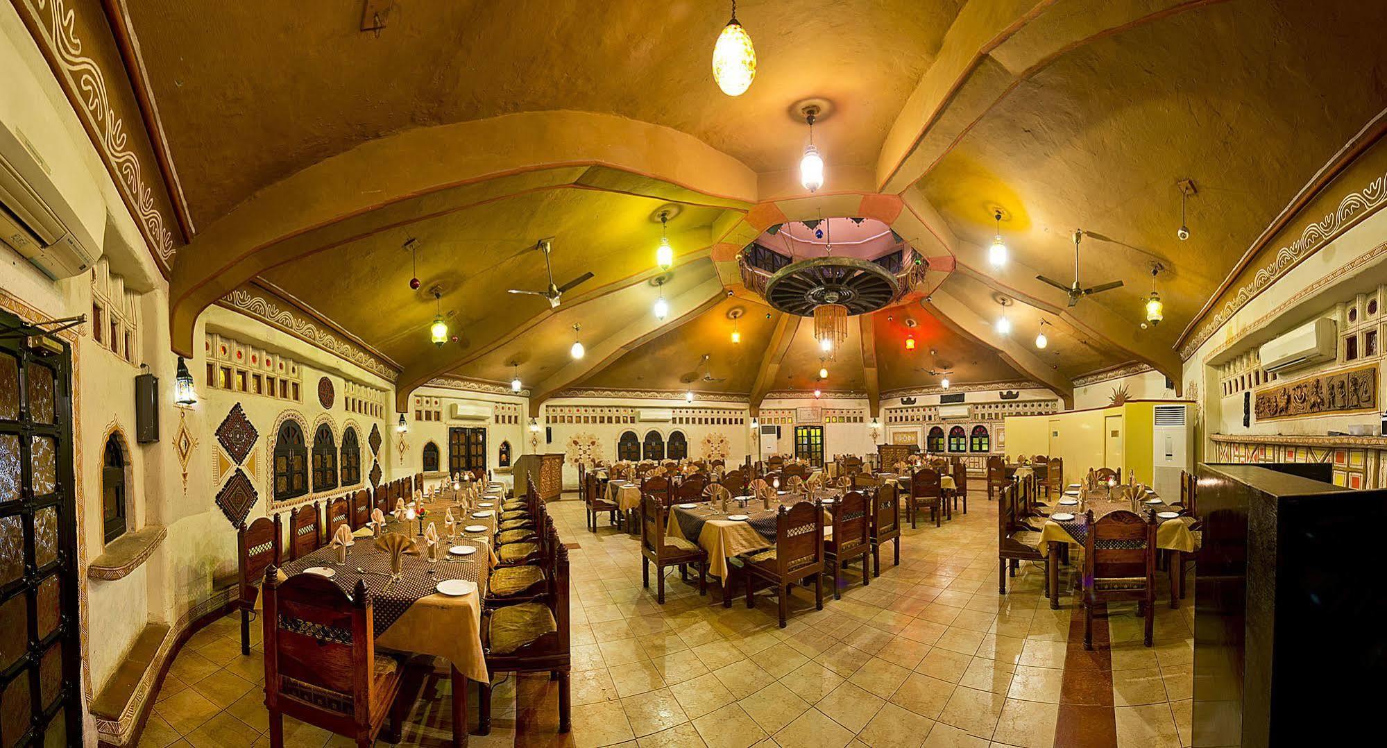 Nirali Dhani Ethnic Heritage Hotel And Resort Jodhpur (Rajasthan) Exterior foto